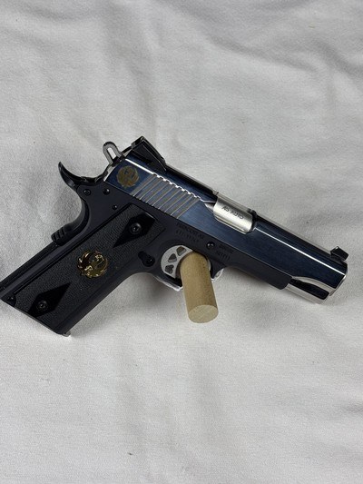 RUGER SR1911CMD-ANM 1 OF 100 TALO 45 COMMANDER W/KNIFE - Image 1 of 8