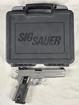 SIG SAUER 1911-45 STAINLESS TARGET - NEW IN BOX - Image 5 of 6