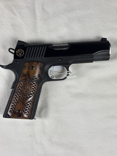RUGER SR1911CMD TALO ONE OF 500 NAVY SEAL FOUNDATION - NEW IN BOX - Image 4 of 8