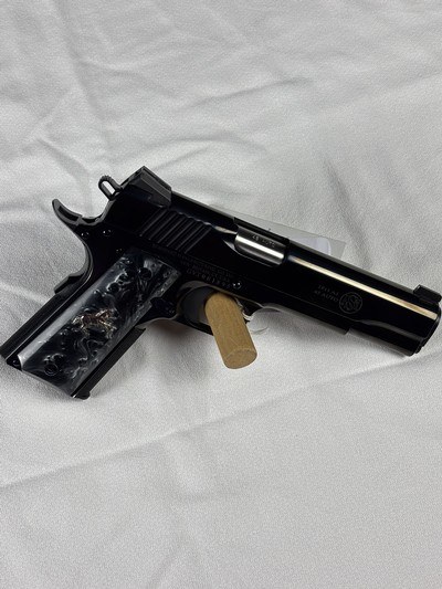 STANDARD MANUFACTURING 1911B-45 AUTO NEW IN BOX - Image 2 of 5