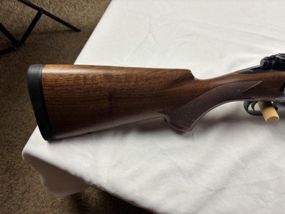 WINCHESTER MODEL 70 SAFARI EXPRESS - 375 H&H - NEW IN BOX - Image 3 of 8