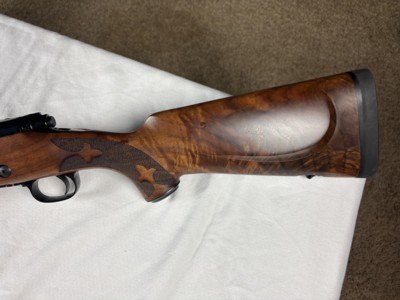 WINCHESTER MODEL 70 WESTERN BIG GAME SERIES ELK EDITION - 300WM - NEW IN BOX - Image 10 of 12