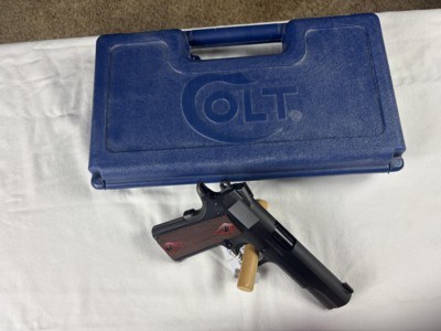 COLT O1911SE-A1 45 ACP LIMITED EDITION -SN-0061 NEW IN BOX - Image 3 of 4