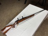WEATHERBY MARK V DELUXE - 300 WBY MAG - EXCELLENT CONDITION - Image 1 of 11