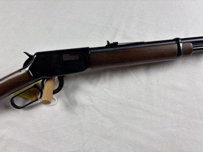 WINCHESTER MODEL 9422M - 22 WIN MAG - EXCELLENT CONDITION - Image 4 of 8