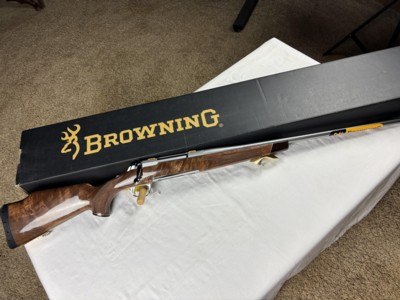 BROWNING X-BOLT WHITE GOLD MEDALLION - 300 WIN MAG - NEW IN BOX - Image 13 of 14