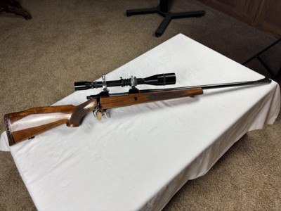SAKO FINNBEAR L61R 30-06 UNERTL SCOPE - Image 1 of 9