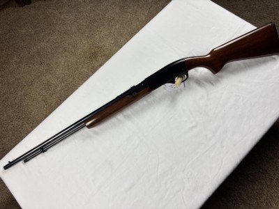 REMINGTON 552 SPEEDMASTER- 22LR -MADE 1957 - Image 1 of 9