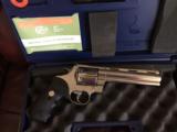 COLT ANACONDA .44 MAGNUM 6" BARREL , LNIB ! - 1 of 5