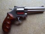 SMITH & WESSON 627 (RARE) ONLY MADE 1 YEAR 1989 MINT ! - 3 of 7