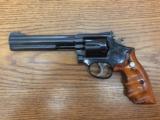 SMITH & WESSON MODEL 16-4 . 32 MAGNUM
- 1 of 6