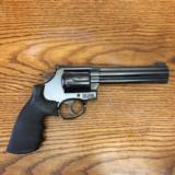 SMITH & WESSON 586 PRE-LOCK AS NEW ! - 2 of 3