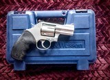 Smith & Wesson6862 1/2" Barrel 7 Shot Excellent Condition - 4 of 5