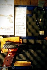 SMITH AND WESSON MODEL 41 AS NEW / OLD STOCK - 3 of 4