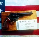 Smith & Wesson Model 29-2 , Mint ! - 2 of 6