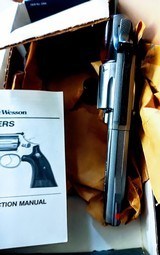 SMITH & WESSON MODEL 686-1 
