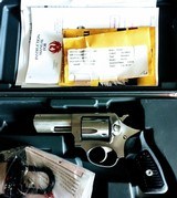 Ruger SP 101 .357 MAGNUM AS NEW IN BOX - 1 of 3