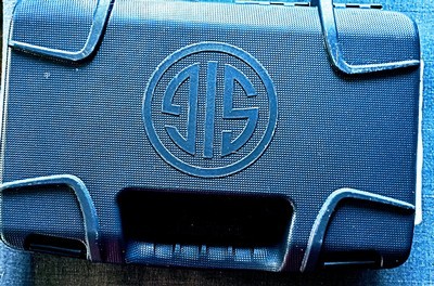 Sig sauer P320 9MM As New Condition - Image 3 of 3