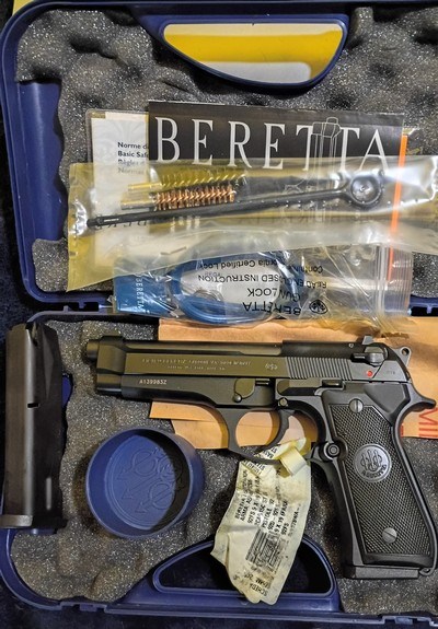 Beretta Model 92 , NEW/OLD STOCK! - Image 1 of 7