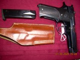 Smith & Wesson 59 DA/SA
cal 9mm (9x19) high capacity 17 rd magazine and safariland holster - 3 of 6