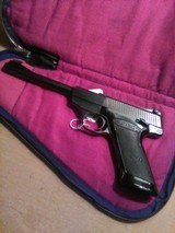 Browning Nomad 22 X 6 5/8 with Browning soft case - 1 of 6