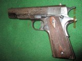 Colt 1911 made 1917 for WW I. Original finish - probably original walnut double diamond grips - 11 of 15