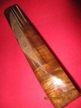 Target shotgun forearm, beavertail, checkered, gloss finish, great walnut figure, for the Rem 58 and 878 auto 12ga - 2 of 5