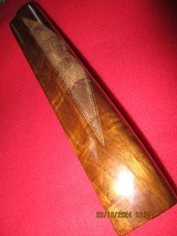 Target shotgun forearm, beavertail, checkered, gloss finish, great walnut figure, for the Rem 58 and 878 auto 12ga - 4 of 5