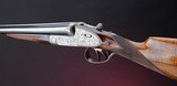 Holland and Holland Sidelock Ejector Toplever Hammerless "Modele DeLuxe" 12 bore 2 3/4" game gun - 2 of 19