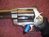 Smith & Wesson Mod 500 Revolver Stainless - 3 of 4