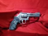 S&W Model 686 Stainless, .357 Magnum - 1 of 4