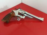Smith Wesson 29 6IN Nickel NIB MINT! .44 Mag! Like New In Box, Papers, Presentation Box, MINT! - 2 of 15