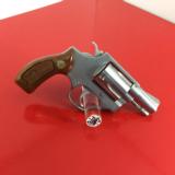 Smith Wesson 60 No Dash Excellent Condition Possibly Factory Fired Only!! Great Investment!! - 5 of 14