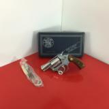 Smith Wesson 60 No Dash Excellent Condition Possibly Factory Fired Only!! Great Investment!! - 1 of 14