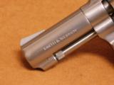 Smith and Wesson S&W Model 64-3 38 Spl w/ BOX - 5 of 15