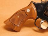 Smith and Wesson S&W Model 29-2 (44 Magnum, 6.5-inch) - 7 of 10