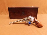 Smith and Wesson S&W Model 29-5 44 Magnum w/ Case - 1 of 15