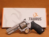 Taurus 44 Matte Stainless (4-inch, 44 Magnum) - 1 of 11