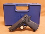 Smith & Wesson Model 909 w/ Box - 1 of 14