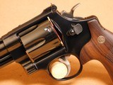 Smith & Wesson Model 29-10 Classic w/ Presentation Case - 4 of 11