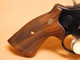 Smith & Wesson Model 29-10 Classic w/ Presentation Case - 7 of 11