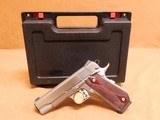 Dan Wesson Commander Classic Bobtail (10mm) - 1 of 16