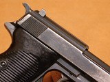Walther P.38 (ac40 code, "b" Block, w/ Armorer's magazine, Nazi German WW2) - 12 of 16