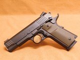 Remington 1911 R1 Ultralight Enhanced Commander (96492, .45 ACP) - 2 of 11
