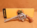 Ruger Redhawk (KRH-44, .44 Magnum, 7-1/2-inch, Stainless Steel, 1982) - 1 of 17