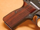 Browning/FNH Hi-Power Mark II (with Hogue Wood Grips) Mk 2 - 7 of 14