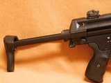 LIKE NEW, UNFIRED, PRE-BAN! Heckler & Koch HK94 (Semi-Auto MP5 Rifle) - 11 of 13