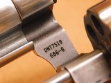 Smith & Wesson Model 686-6 (6-inch, .357 Mag, 164224) - 7 of 15