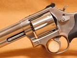 Smith & Wesson Model 686-6 (6-inch, .357 Mag, 164224) - 4 of 15