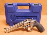 Smith & Wesson Model 686-6 (6-inch, .357 Mag, 164224) - 1 of 15